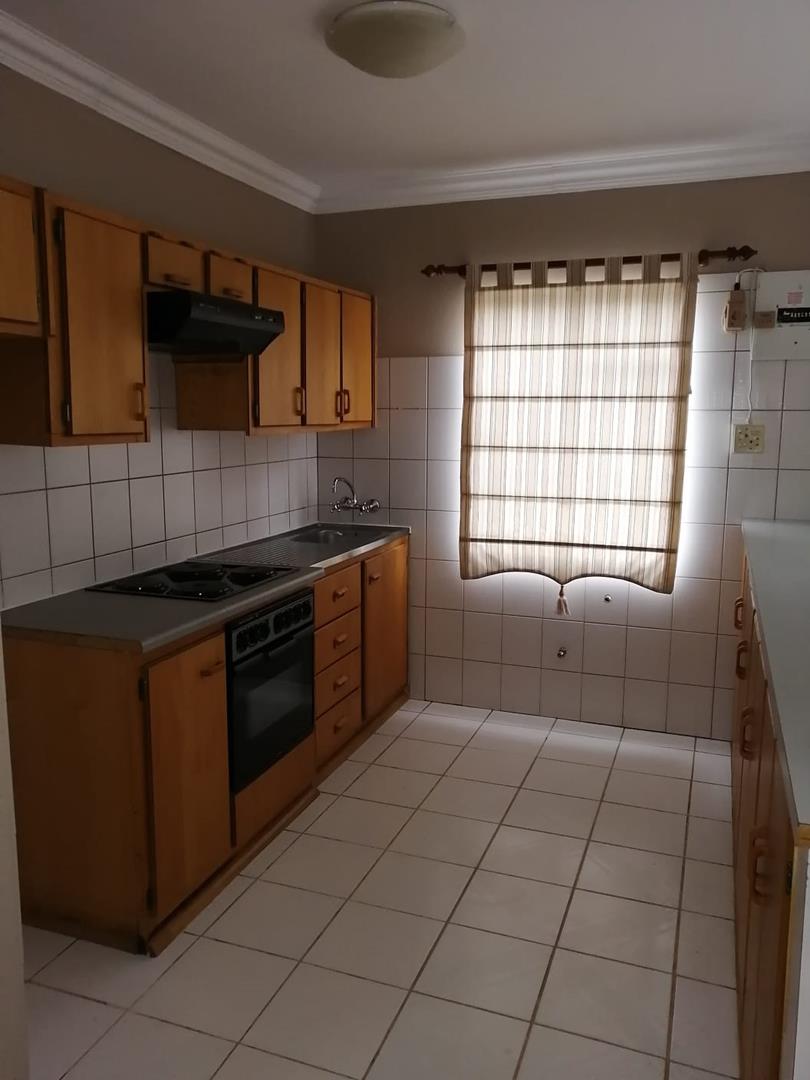 4 Bedroom Property for Sale in Generaal De Wet Free State